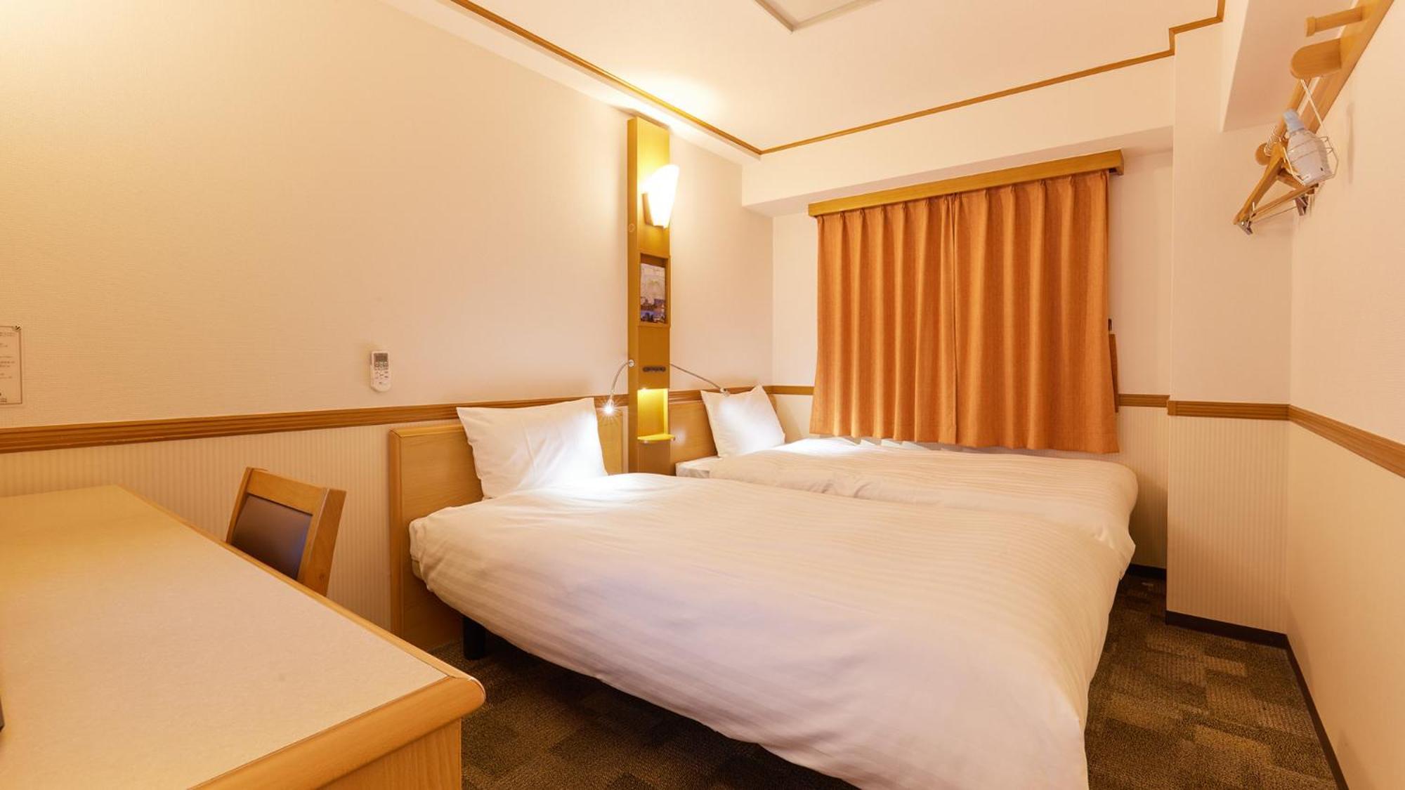Toyoko Inn Yokohama-Sen Fuchinobe-Eki Minami-Guchi Sagamihara Room photo